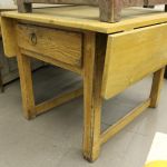 851 6075 DROP-LEAF TABLE